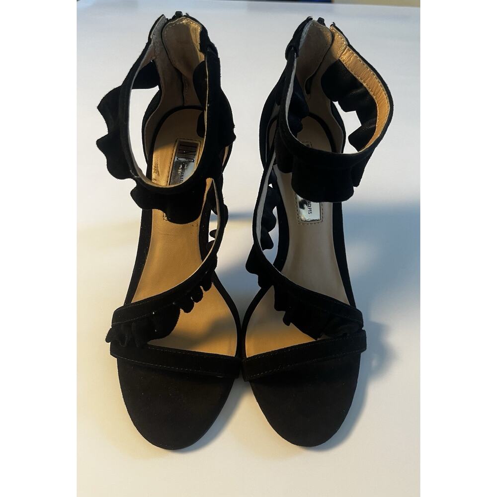 INC Black Suede Women's Heel with Ruffles Rezza Glam Diva Size 6